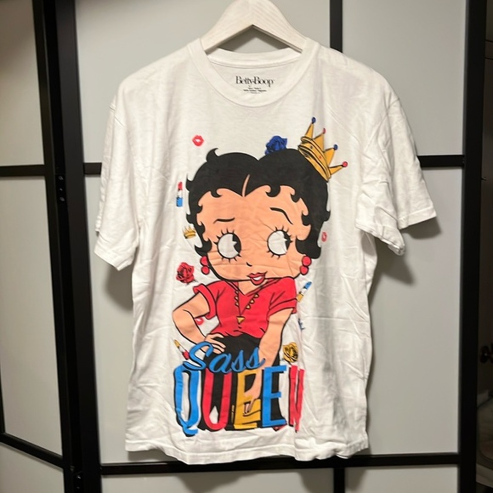 Betty Boop Sass Queen White T Shirt Unisex Size Large